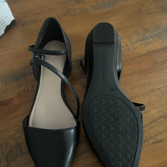Katie and Kelly Ballet Flats, Black - Size 9 - Picture 2 of 5